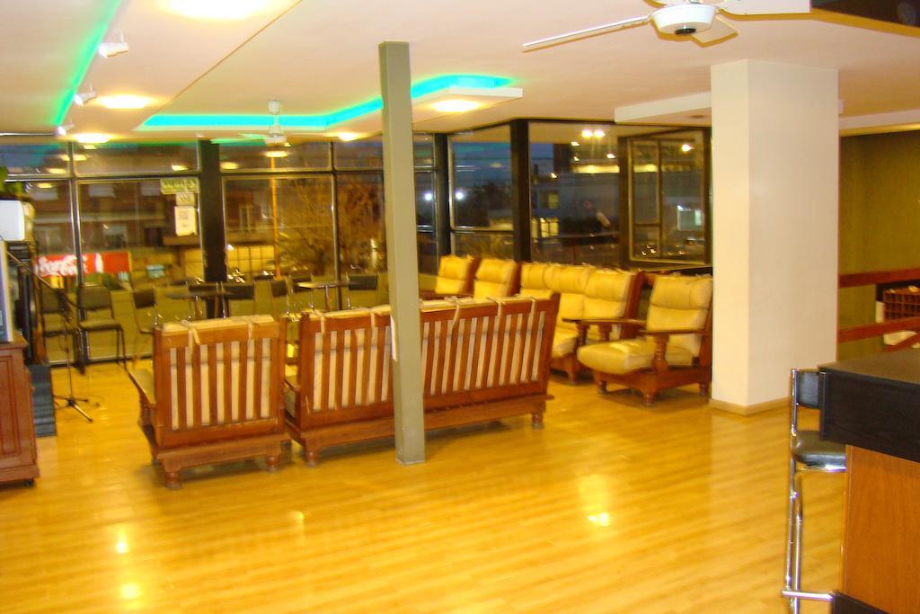 Hotel Temu Villa Carlos Paz Extérieur photo