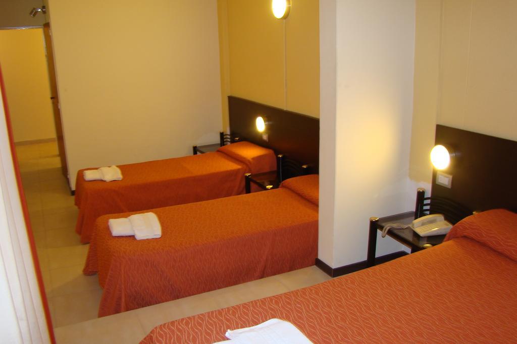 Hotel Temu Villa Carlos Paz Chambre photo