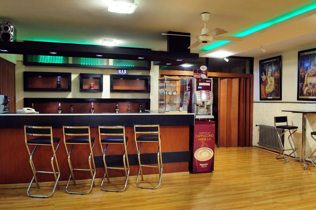 Hotel Temu Villa Carlos Paz Extérieur photo